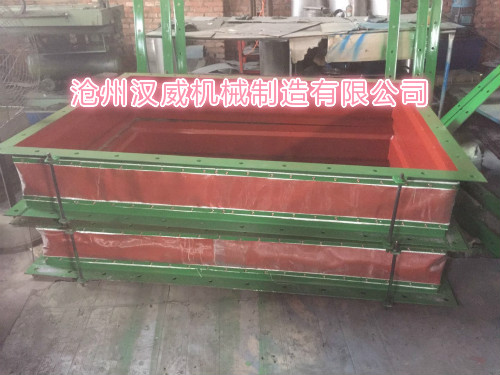 六件非金属柔性补偿器正在制造中